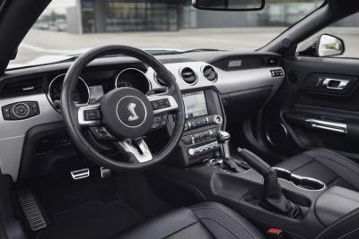 FORD - MUSTANG CABRIOLET GT 5.0 V8 BVA6 421cv LOOK SHELBY GT500c