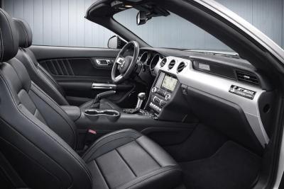FORD - MUSTANG CABRIOLET GT 5.0 V8 BVA6 421cv LOOK SHELBY GT500c