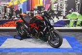 DUCATI - DIAVEL RED CARBONE