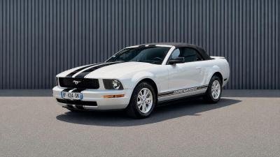 FORD - MUSTANG CONVERTIBLE 4.0 V6 BVA5