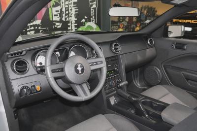 FORD - MUSTANG CONVERTIBLE 4.0 V6 BVA5