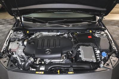 MERCEDES-BENZ - CLA SHOOTING BRAKE II (X118) AMG 200d 4MATIC 8G-DCT  