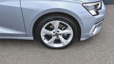 AUDI - A3 IV GENERATION SEDAN 35 TSFI DESIGN LUXE 150 MILD-HYBRIDE S-TRONIC 7 