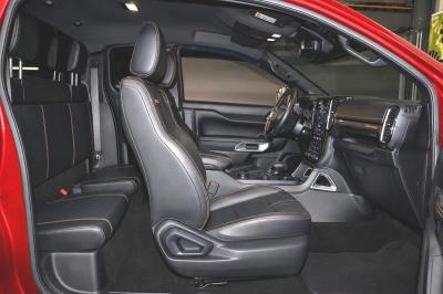 FORD - RANGER MEGA RAPTOR T9 SUPER CABINE 4 PLACES 205CV BVA10 